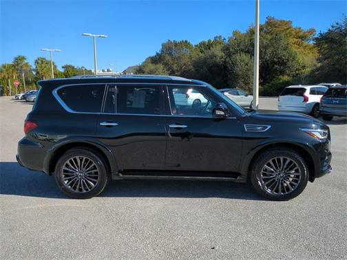 2024 INFINITI QX80 Sensory