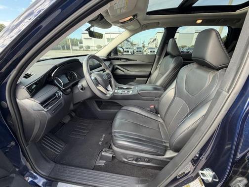 2023 INFINITI QX60 Pure