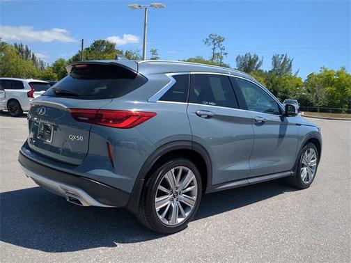 2022 INFINITI QX50 SENSORY