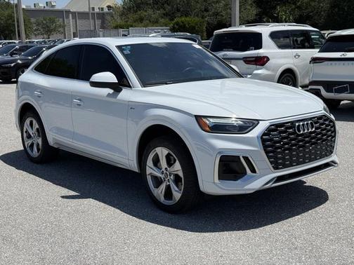 2024 Audi Q5 45 S line Premium Plus