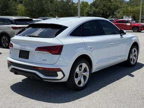 2024 Audi Q5 45 S line Premium Plus