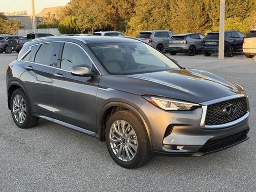 2023 INFINITI QX50 LUXE