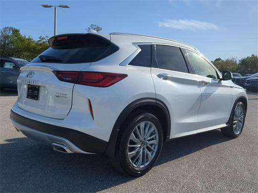 2025 INFINITI QX50 Luxe AWD