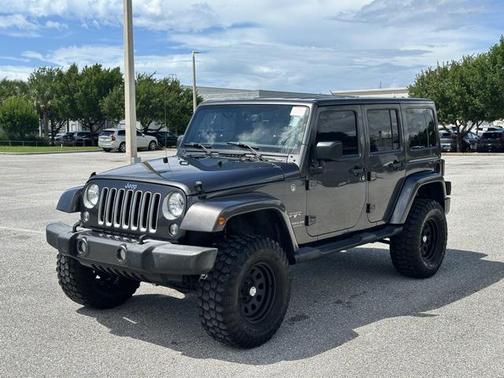 2016 Jeep Wrangler Unlimited Sahara