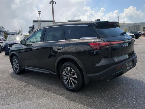 2025 INFINITI QX60 Pure