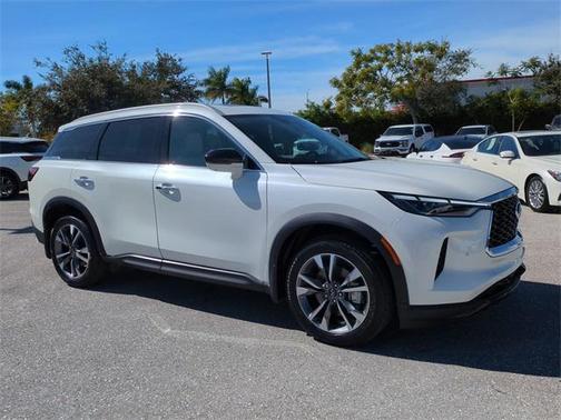 2025 INFINITI QX60 Luxe