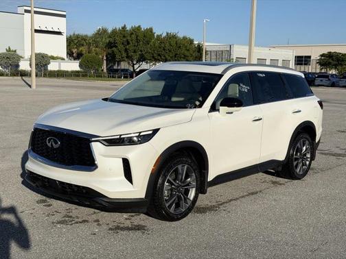 2025 INFINITI QX60 Luxe