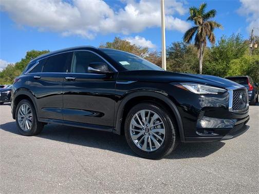 2025 INFINITI QX50 Luxe AWD