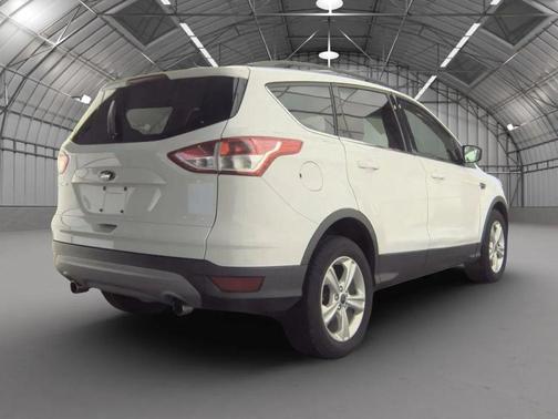 White 2013 Ford Escape SE
