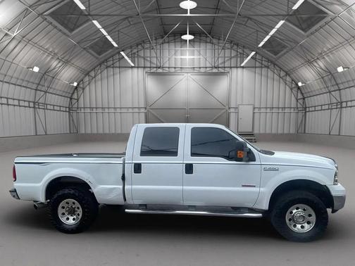Oxford White Clearcoat 2006 Ford F-250 Lariat