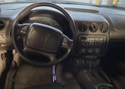 2000 Pontiac Firebird Convertible 2D