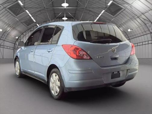 2009 Nissan Versa 1.8 S