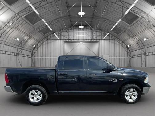 Black 2019 RAM 1500 SLT