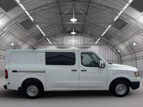 2015 Nissan NV Cargo NV3500 HD S V8