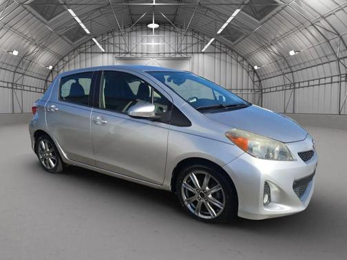 2014 Toyota Yaris L