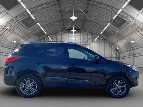 2015 Hyundai TUCSON SE