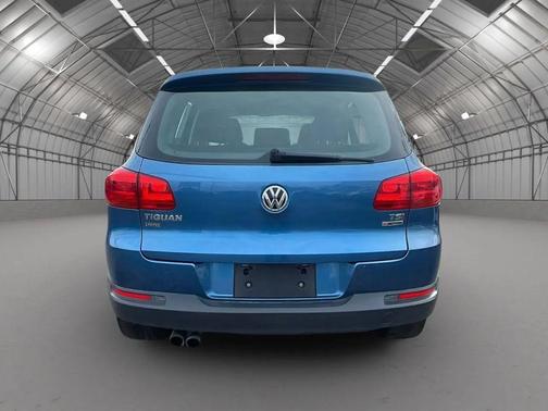 2017 Volkswagen Tiguan Limited 2.0T S