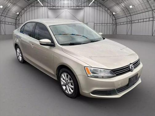 2014 Volkswagen Jetta Auto SE w/Connectivity