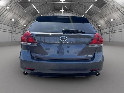 Gray 2013 Toyota Venza XLE