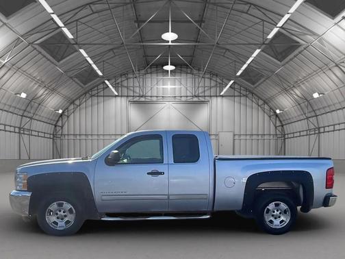 Silver Ice Metallic 2013 Chevrolet Silverado 1500 LT