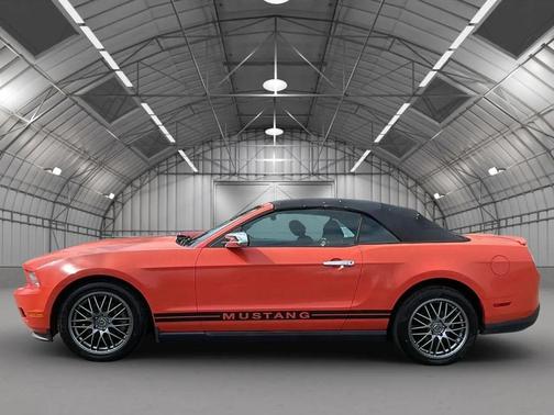 2012 Ford Mustang V6
