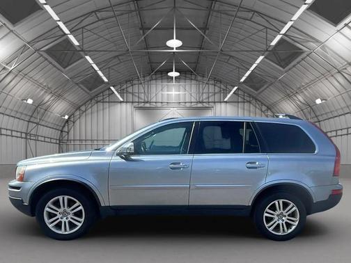 2011 Volvo XC90 3.2