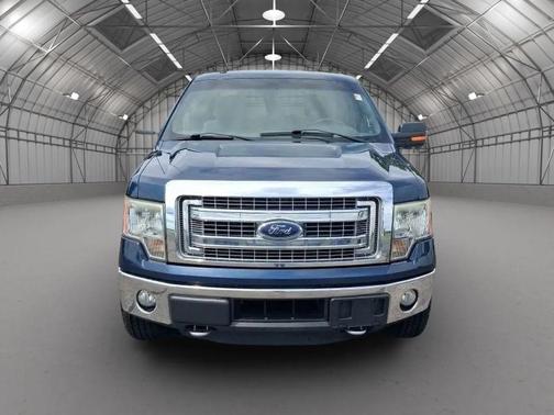 Blue 2014 Ford F-150 XLT