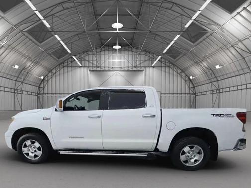 2011 Toyota Tundra Grade