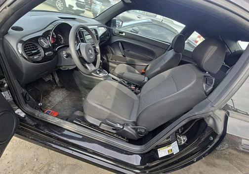 2014 Volkswagen Beetle 2.5L