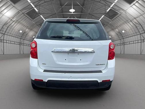 Summit White 2014 Chevrolet Equinox LS