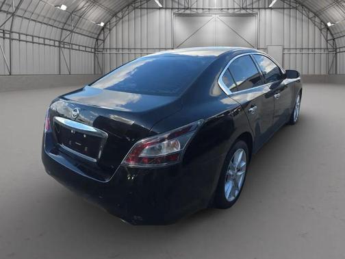 2014 Nissan Maxima S