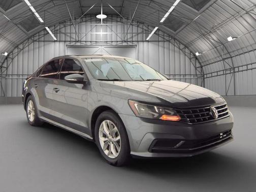 2018 Volkswagen Passat 2.0T S