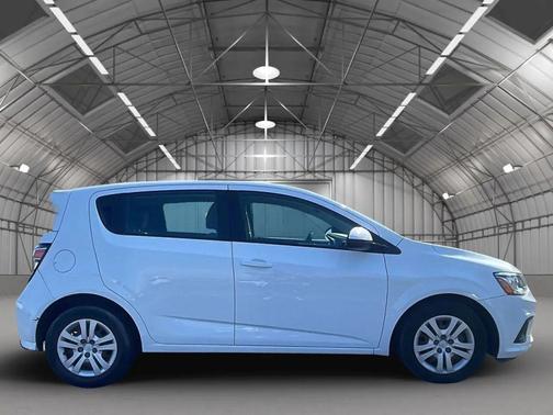 2020 Chevrolet Sonic FWD Hatchback 1FL 5-Door