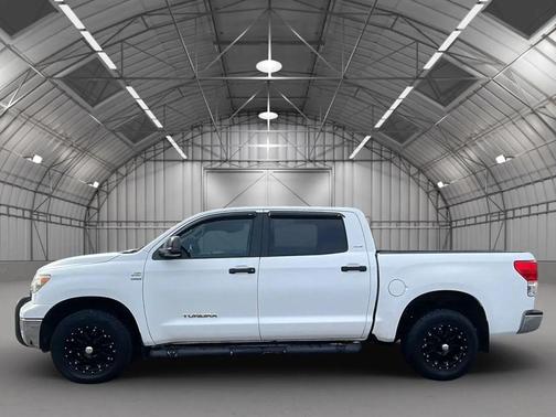 2011 Toyota Tundra Grade