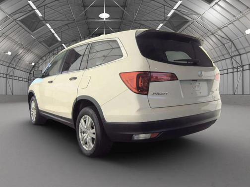 2017 Honda Pilot LX