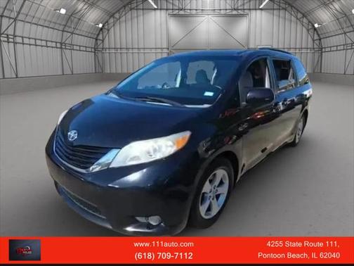 2015 Toyota Sienna LE