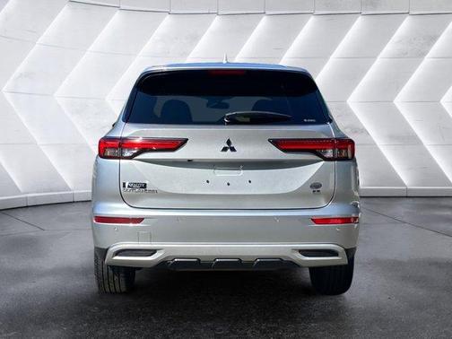 2024 Mitsubishi Outlander 