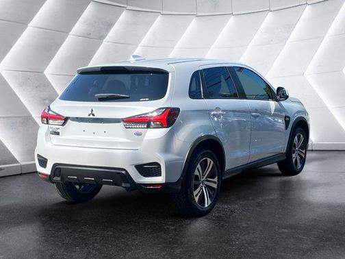 2025 Mitsubishi Outlander Sport 2.0 ES