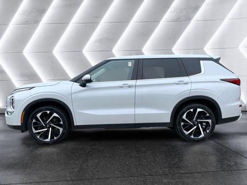 2022 Mitsubishi Outlander
