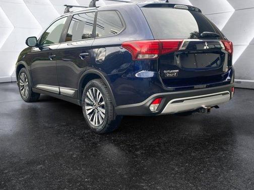 2020 Mitsubishi Outlander SE