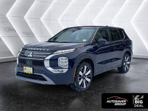 2026 Mitsubishi Outlander SE