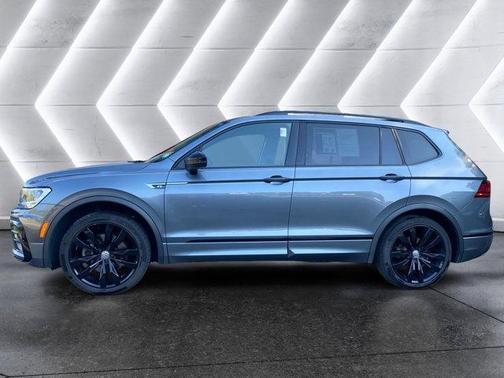 2021 Volkswagen Tiguan 2.0T SE R-Line Black