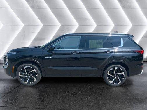 2025 Mitsubishi Outlander PHEV SEL