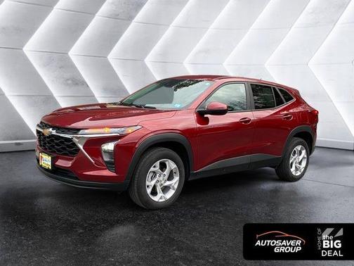 2025 Chevrolet Trax LS