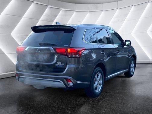 2019 Mitsubishi Outlander PHEV 