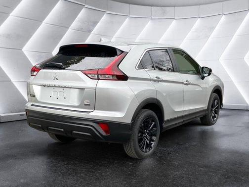 2025 Mitsubishi Eclipse Cross LE