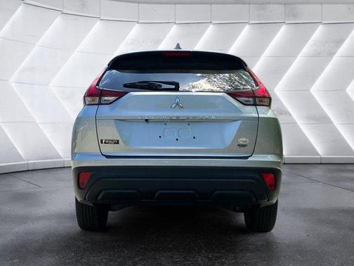 2024 Mitsubishi Eclipse Cross LE