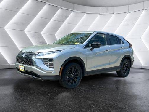 2024 Mitsubishi Eclipse Cross LE