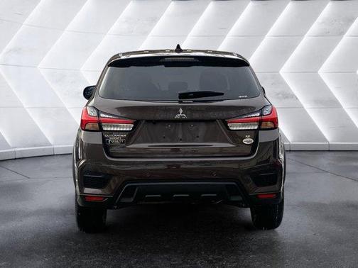 2026 Mitsubishi Outlander Sport SE