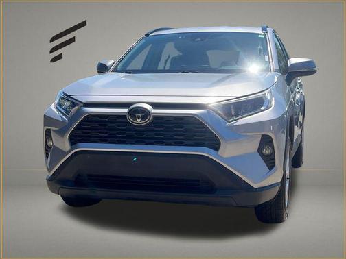 Silver Sky Metallic 2020 Toyota RAV4 XLE